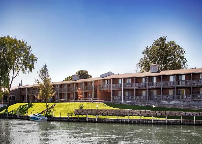Best Western River Terrace