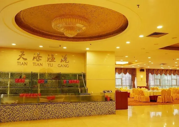 Xiong Fei Holiday Hotel