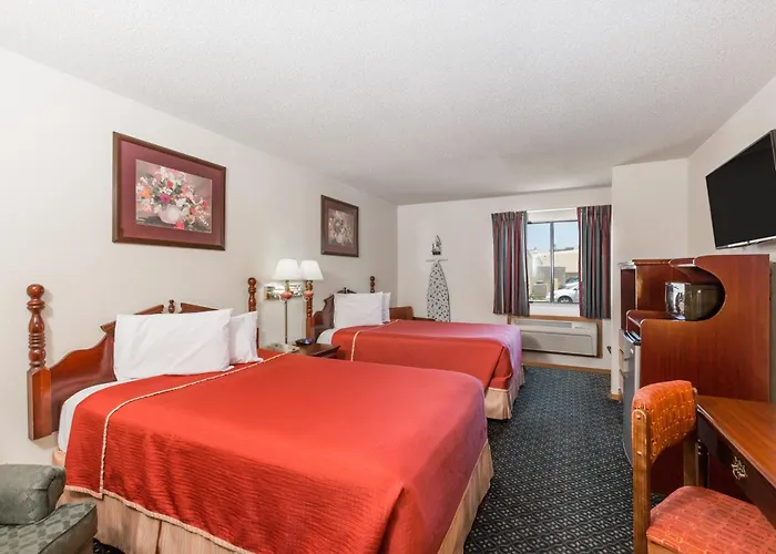 Howard Johnson By Wyndham Wichita Airport