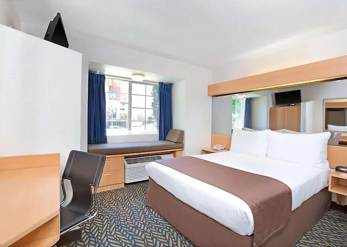 Microtel Inn & Suites, Morgan Hill