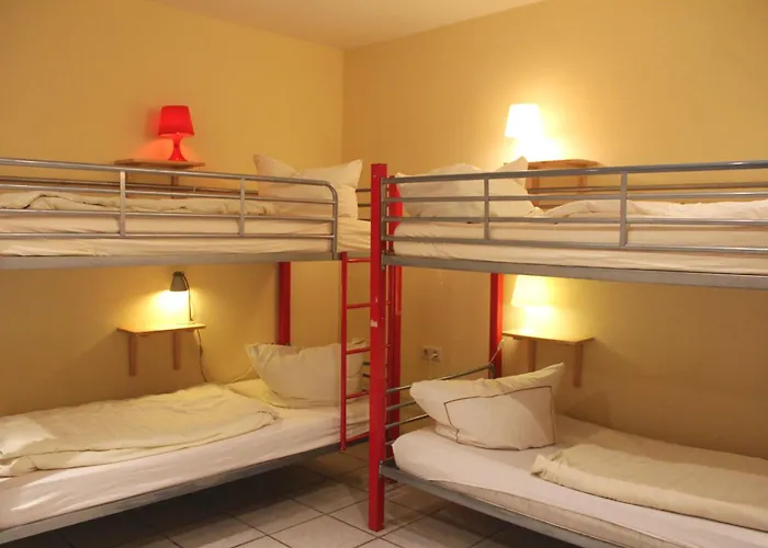 Buch-Ein-Bett Hostel