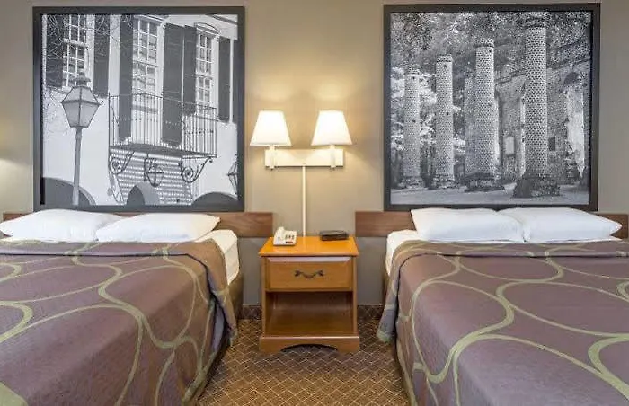 Super 8 By Wyndham Orangeburg