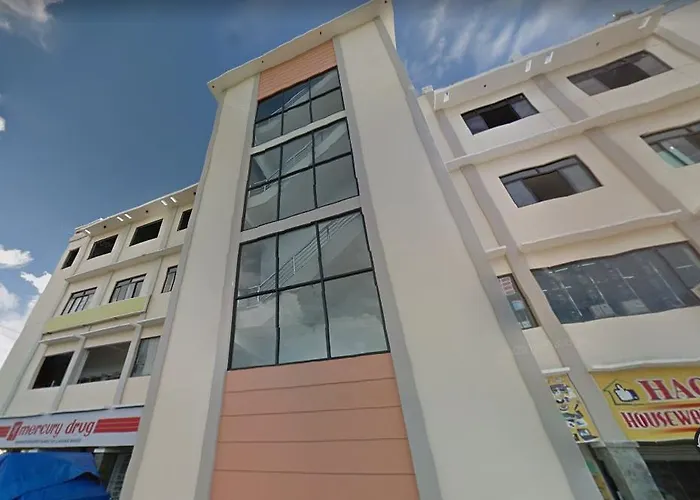 Godo'S Plaza Hotel And Restaurant