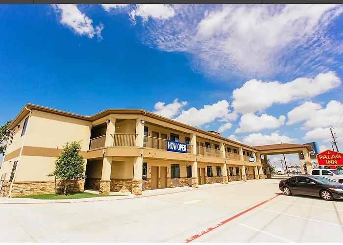 Palace Inn