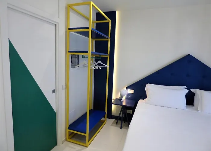 Hotel Trevi