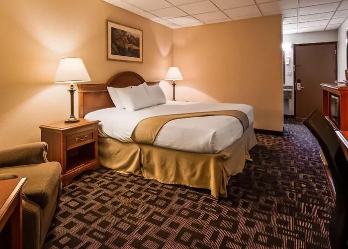 Surestay Hotel By Best Western Mcpherson