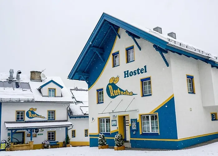 Rutsche Hostel