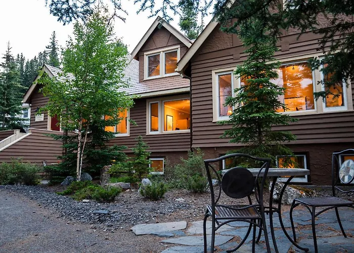 Banff City Center Hotels