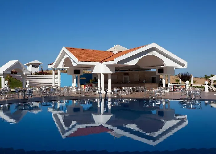Roma Beach Resort & Spa (Adults Only)