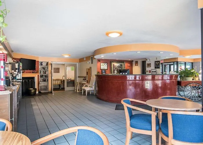 Econo Lodge Plymouth