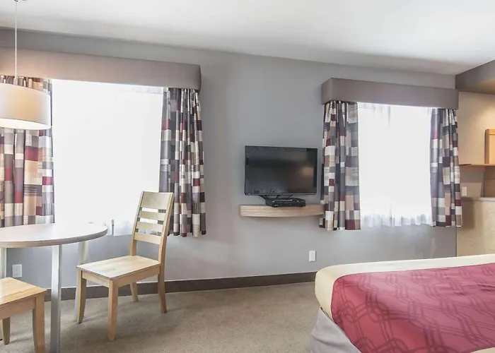 Econo Lodge La Malbaie