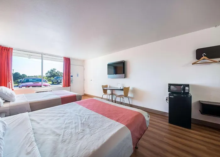 Motel 6-Connellys Springs, Nc
