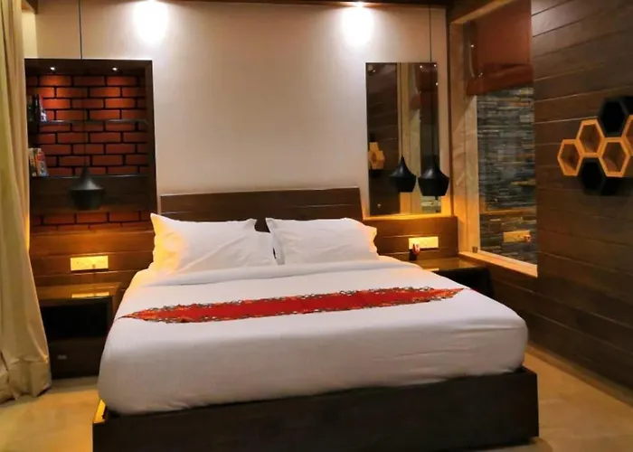 Shivers Oasis Luxury Boutique Resort