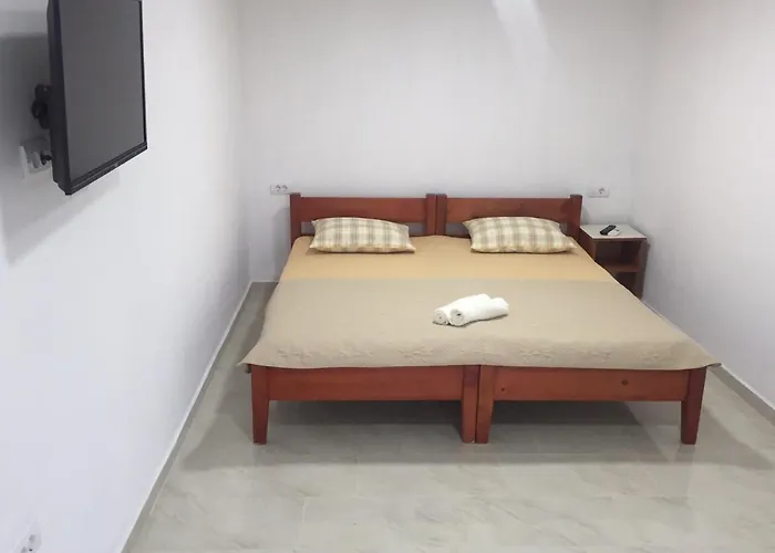 Idealhouse Apartments