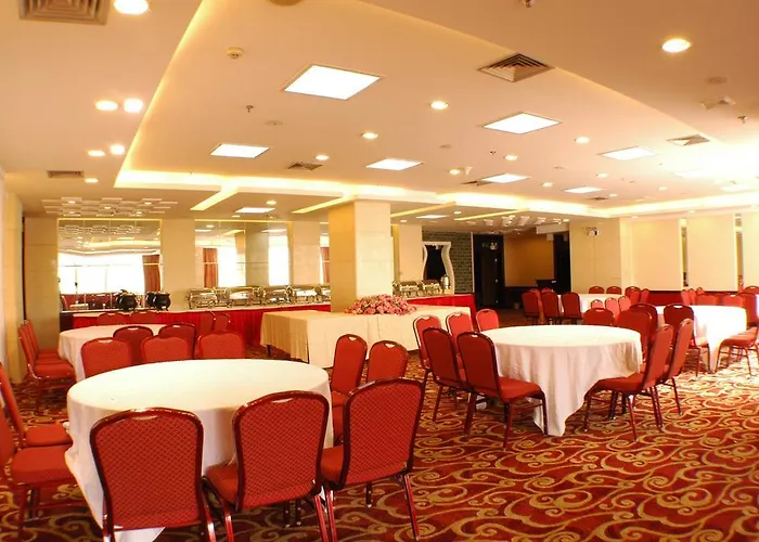 Yichang Three Gorges Xiba Hotel