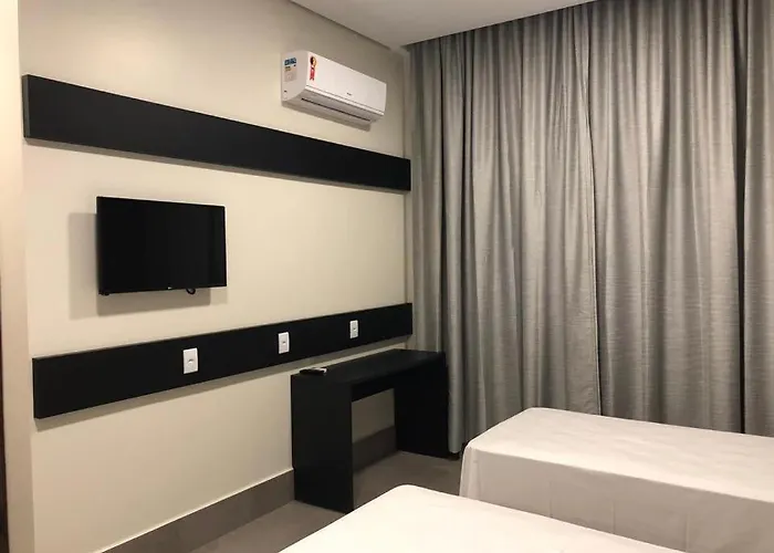 Mais Hotel Cn