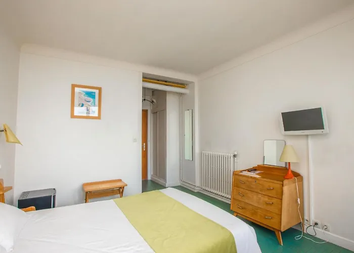 Hotel Le Trident Thyrse