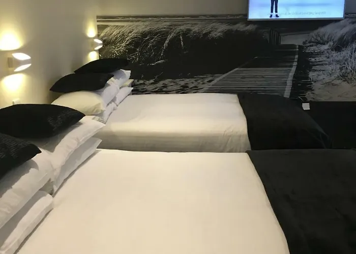 Happy Return Hotel