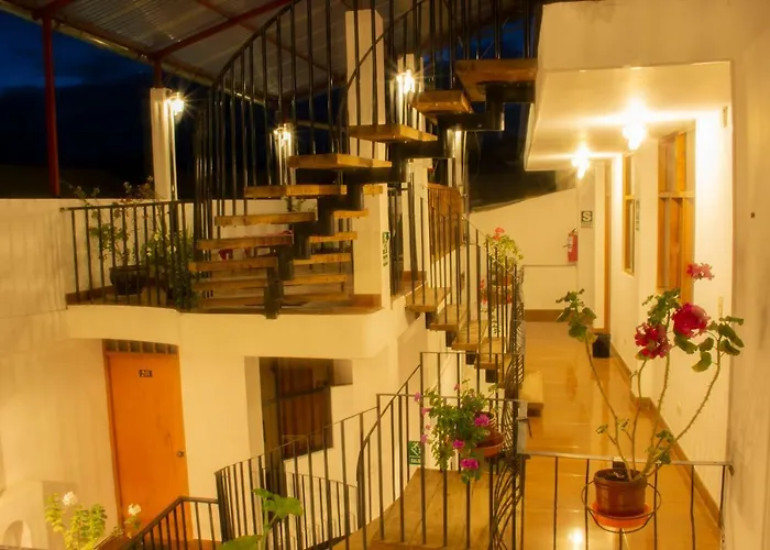 La Casa De Los Balcones