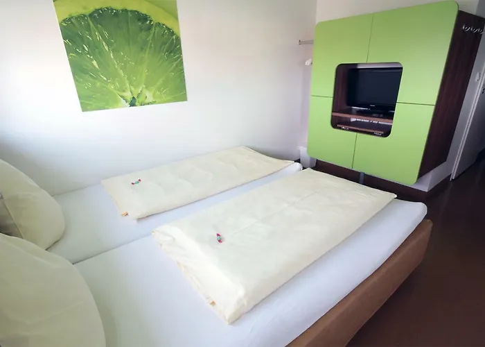 Hotel Greenrooms