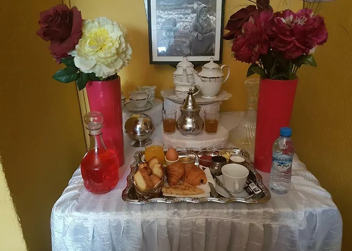 Ambassy Hotel