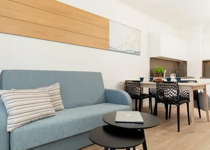 Aquamarina Onyx Marina Invest