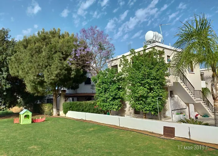 Maricosta Apartments