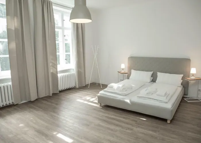 Boardinghouse Flensburg - by Zimmer FREI! Holidays