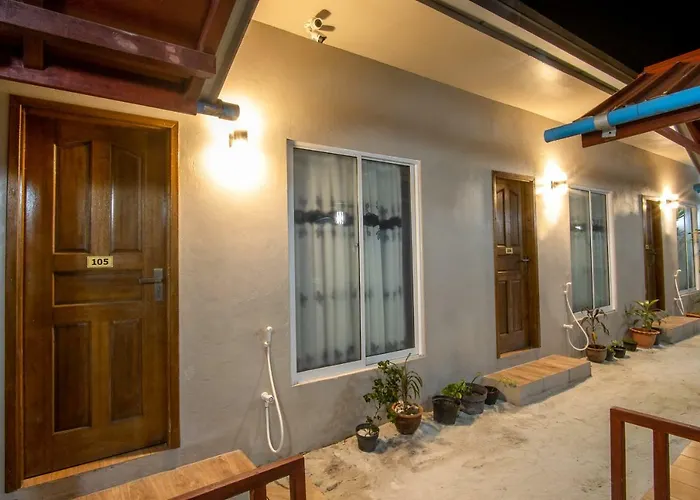 Ukulhas Beach Inn