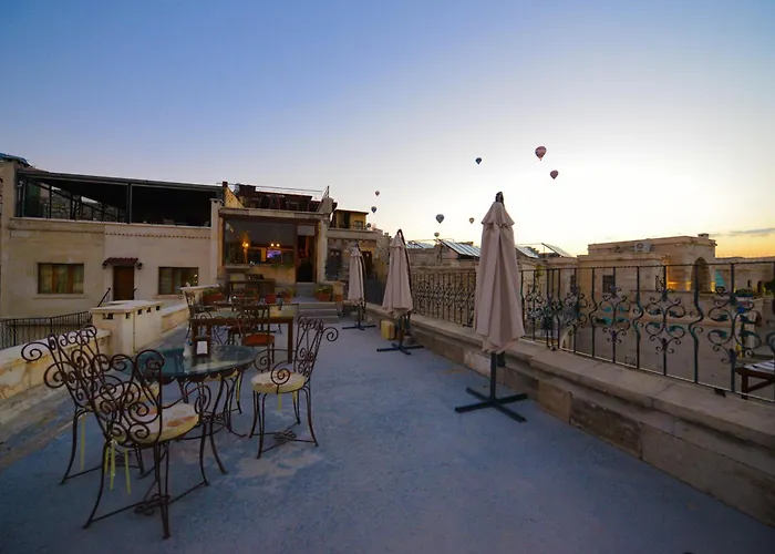 Vineyard Cave Hotel