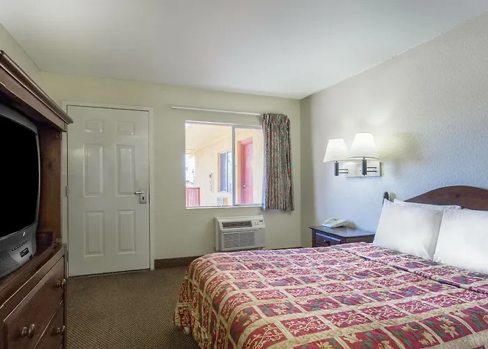 Knights Inn Mesa