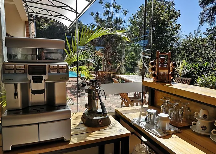 Las Orquideas Parque Hotel