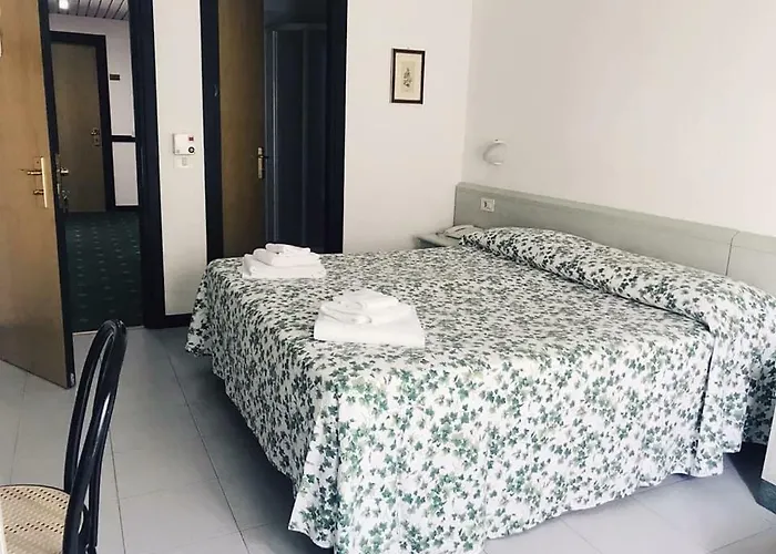 Hotel Aurora