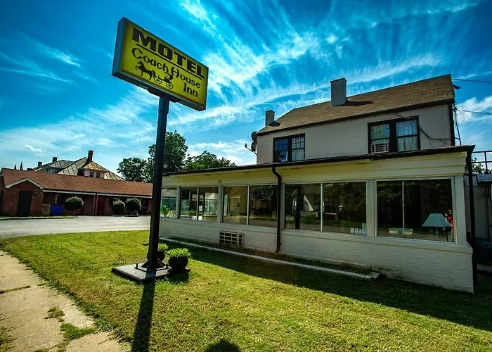 Coach House Inn