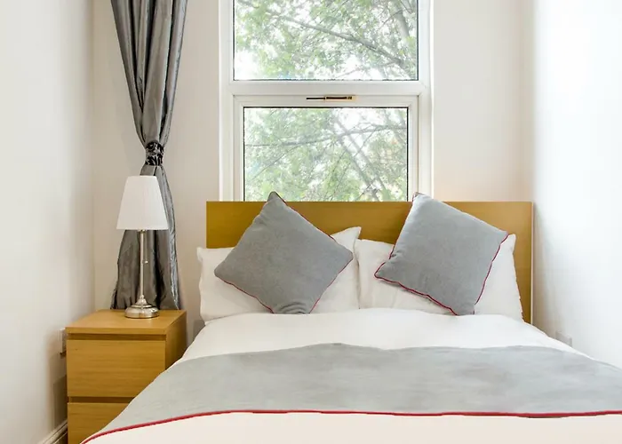 The Broadway Hotel - London Heathrow