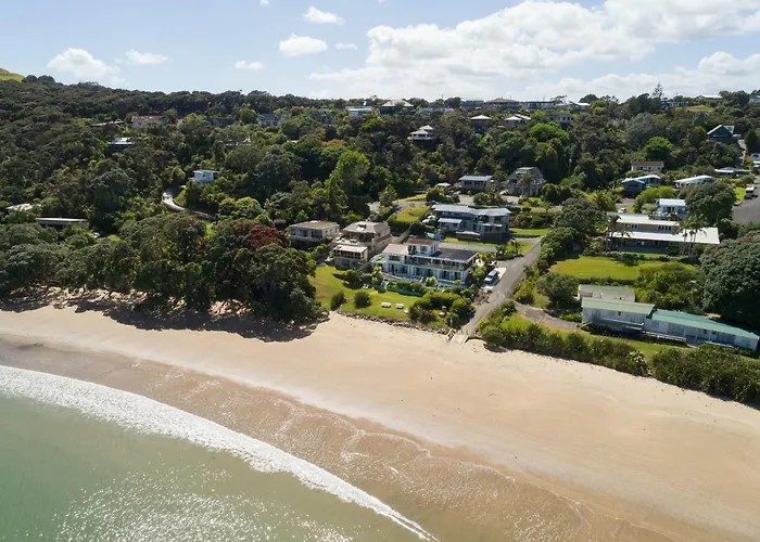 San Marino Motor Lodge Absolute Beachfront