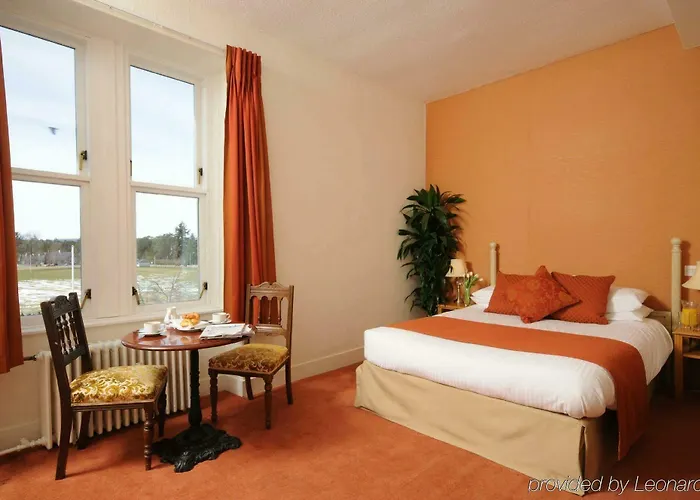 Huntly Arms Hotel