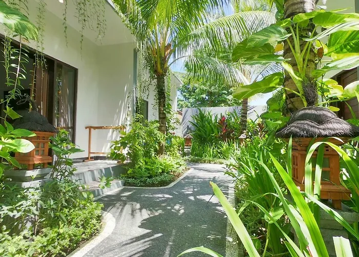 Palm Bamboo Hotel