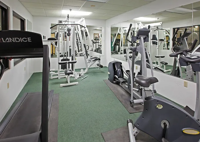 Country Inn & Suites By Radisson. Elkhart North