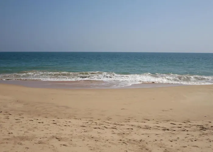 Lanka Beach Bungalows