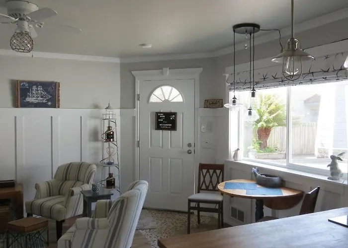 Tanbark Shores Guest Suite