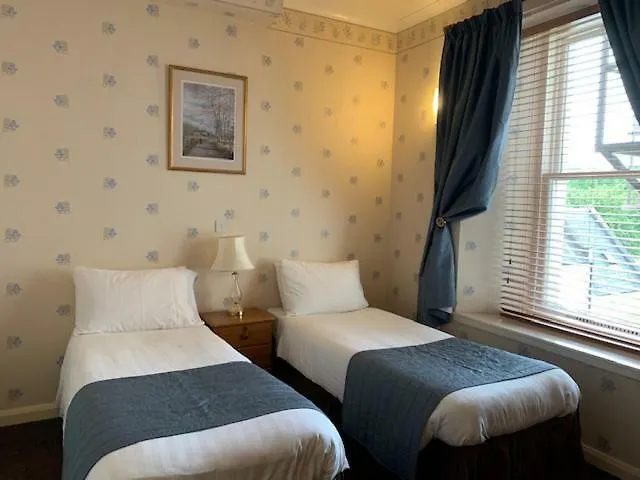 Alexandra Hotel