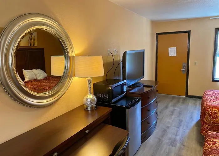 Deluxe Inn Hardeeville