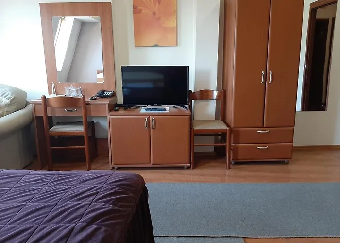Sin-Kom Hotel Garni