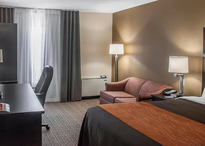 Comfort Inn Brampton