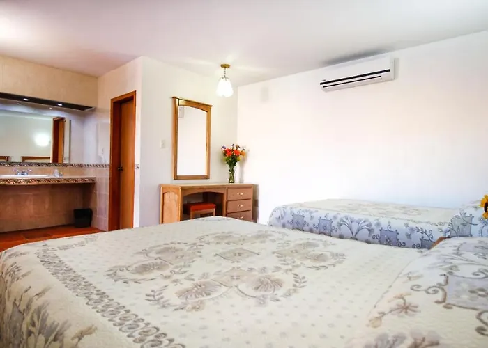 Hotel & Suites Marrod