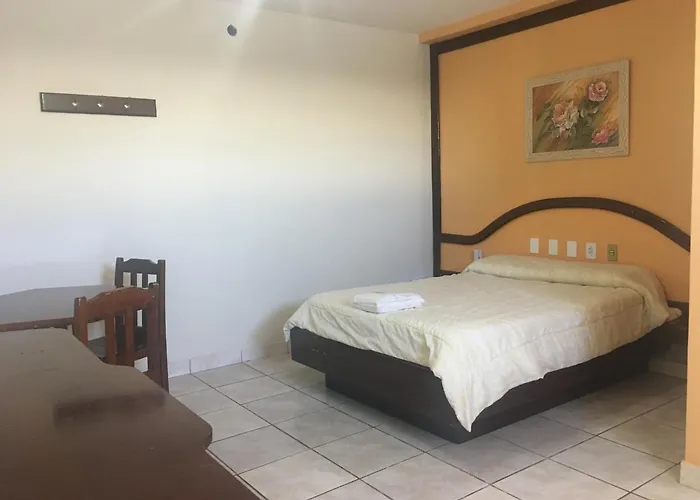 Hotel Solar Flores