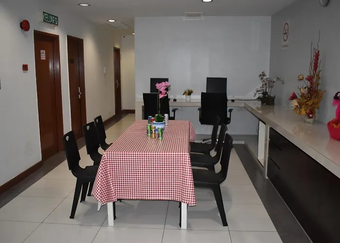 Wl Hotel