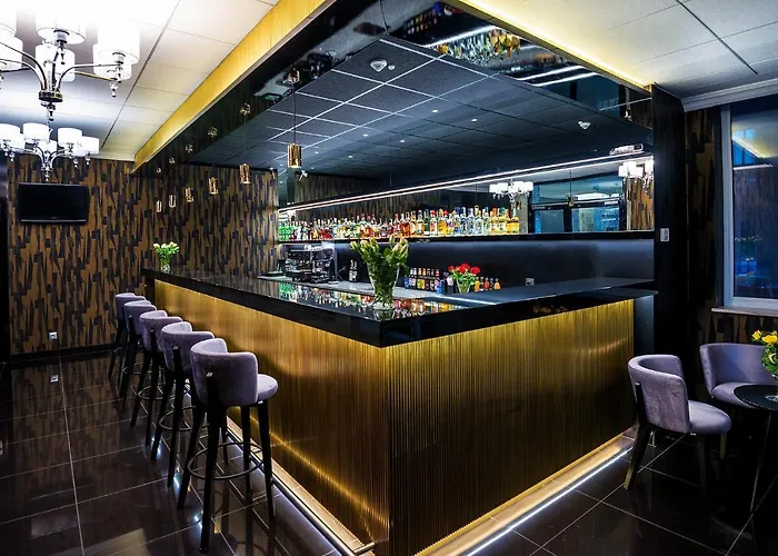 Hotel Gromada Arka Lux