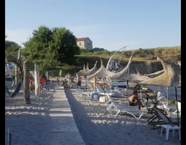 Хотел Paradise